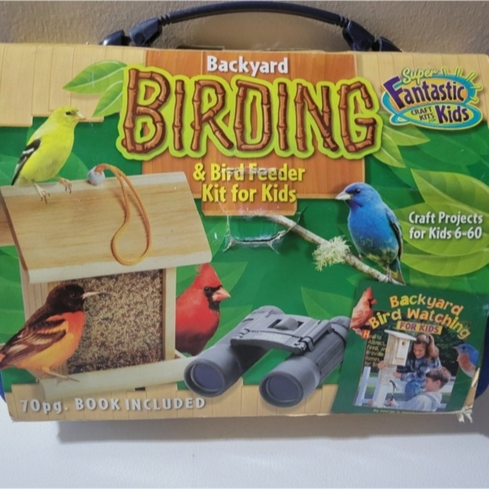 Backyard Birding and Bird Feeder Kit NEW
